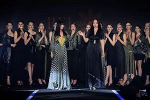 陈蓓
旅法服装设计师
BEI服装品牌创始人
前法国夫人御用设计师
为莫言定制诺奖礼服